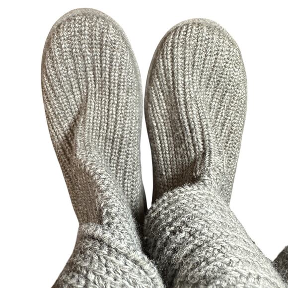 UGG Gray Knit Boots Women’s Size 10 Knee High Or Ankle Adjustable SN 5819 - Picture 12 of 16